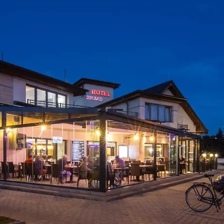 Hotel Simbad & Bar Superior 3*