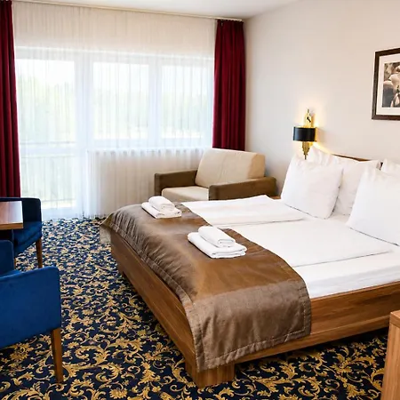 Hotel Simbad & Bar Superior Mosonmagyaróvár